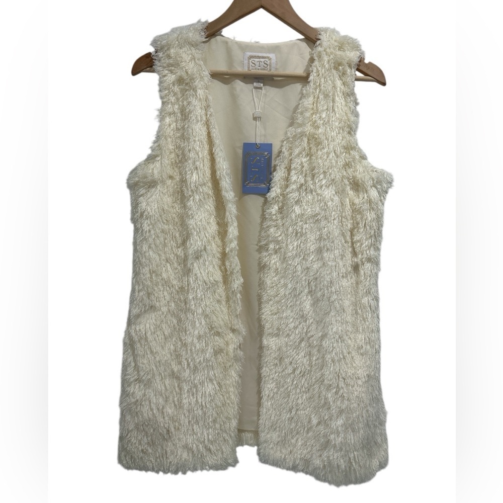 NWT Sail To Sable Faux Fur Eyelash Cream Sleeveless Cardigan Sweater Vest - S